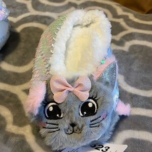 Girls Slipper Socks, kitten NEW Shoe Size 12-13
